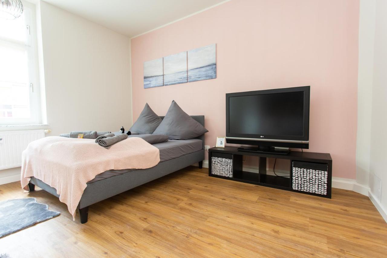 Fullhouse - Zwickau - F45 Apartments - Smarttv - Nespresso Esterno foto