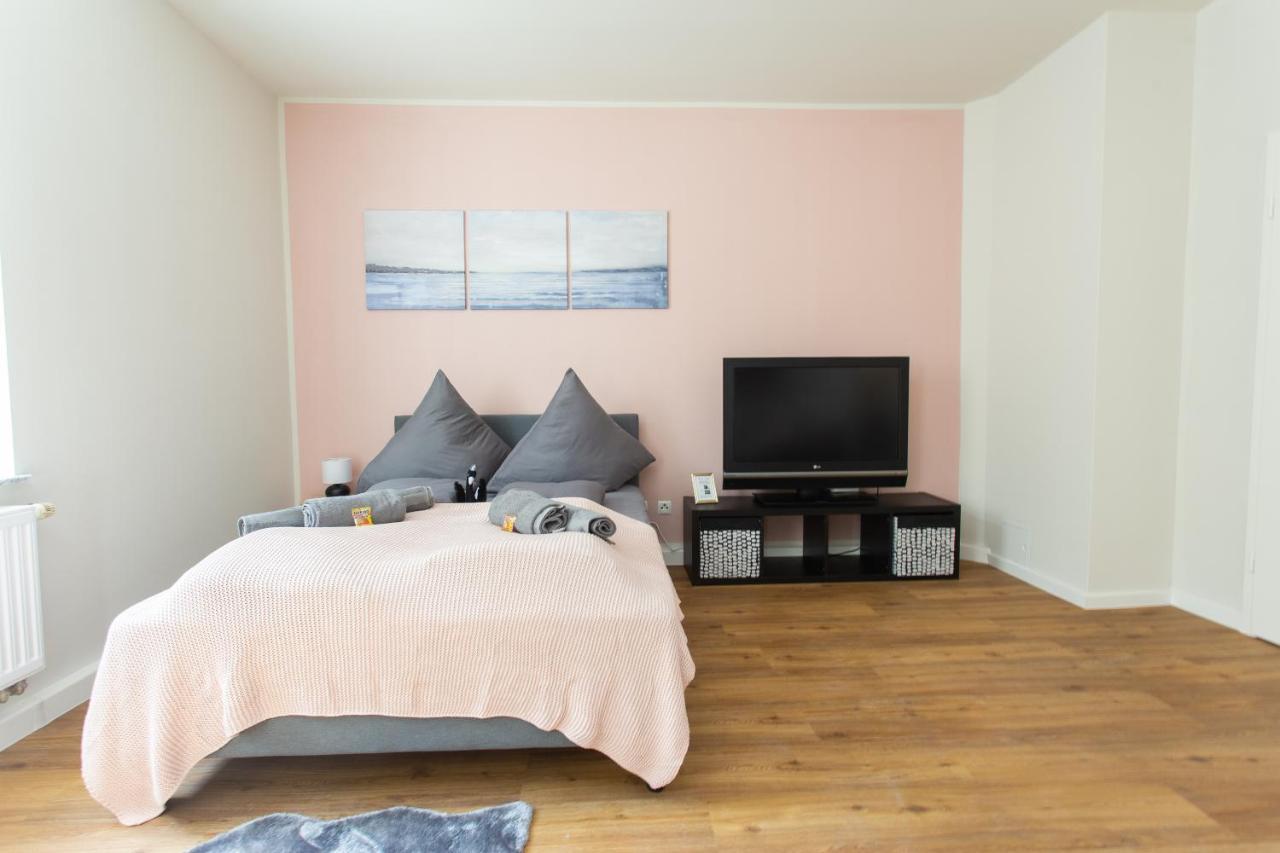 Fullhouse - Zwickau - F45 Apartments - Smarttv - Nespresso Esterno foto